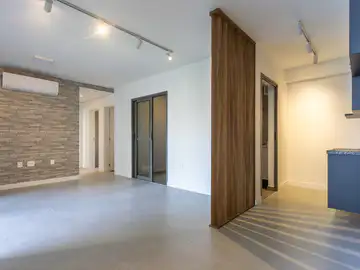 Apartamento com 3 dormitórios à venda, 85 m² em Indianópolis