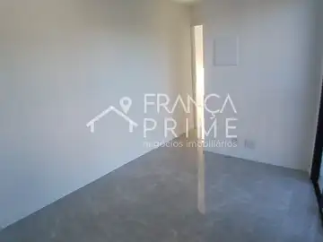 Apartamento com 1 dormitório para alugar, 27 m² em Lapa