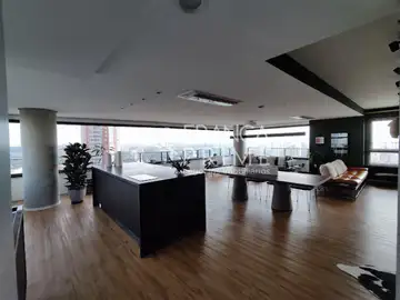 Apartamento com 3 dormitórios à venda, 218 m² em Alto da Lapa