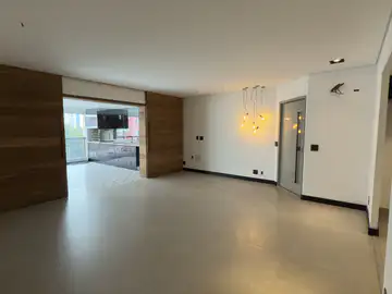 Apartamento com 3 dormitórios à venda, 153 m² em Vila Mascote