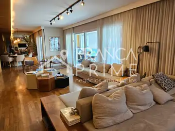 Apartamento com 3 dormitórios à venda, 197 m² em Jardim das Perdizes